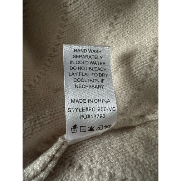 Vici Exclusive X Fate Northstar Pom Sweater Dress Size Small Knit - Picture 6 of 6